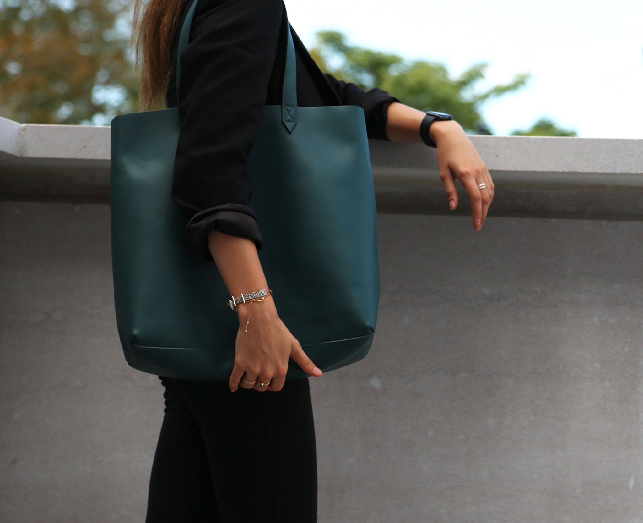 Tote Made Easy Leather Carryall